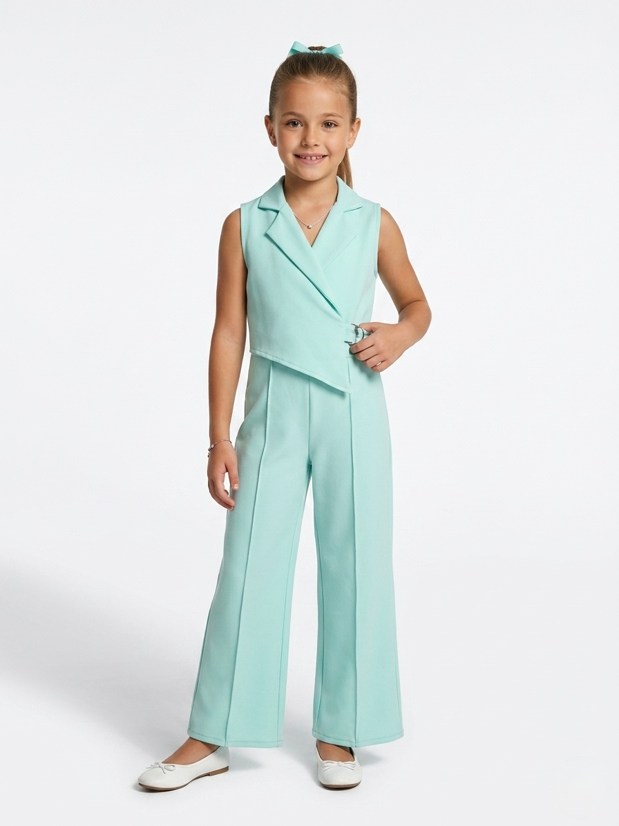 Chic Sleeveless Blazer & Wide-Leg Trouser Set