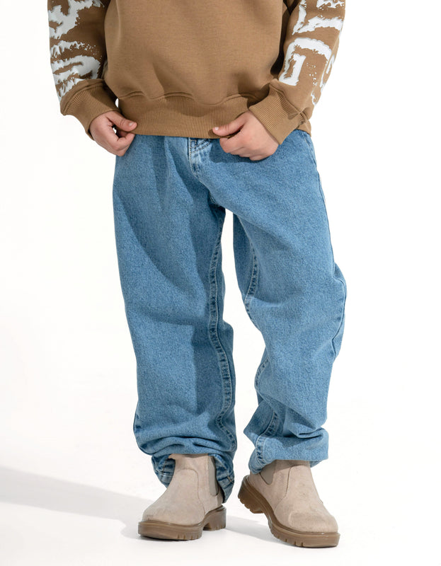 90s Wide-Leg Jeans