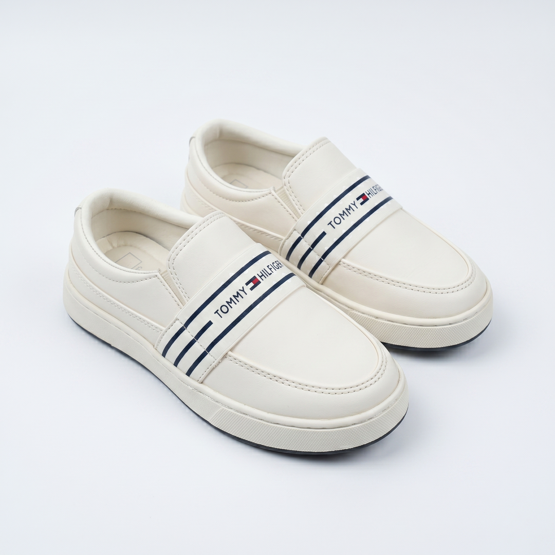 Bridgeport Slip-On Sneakers