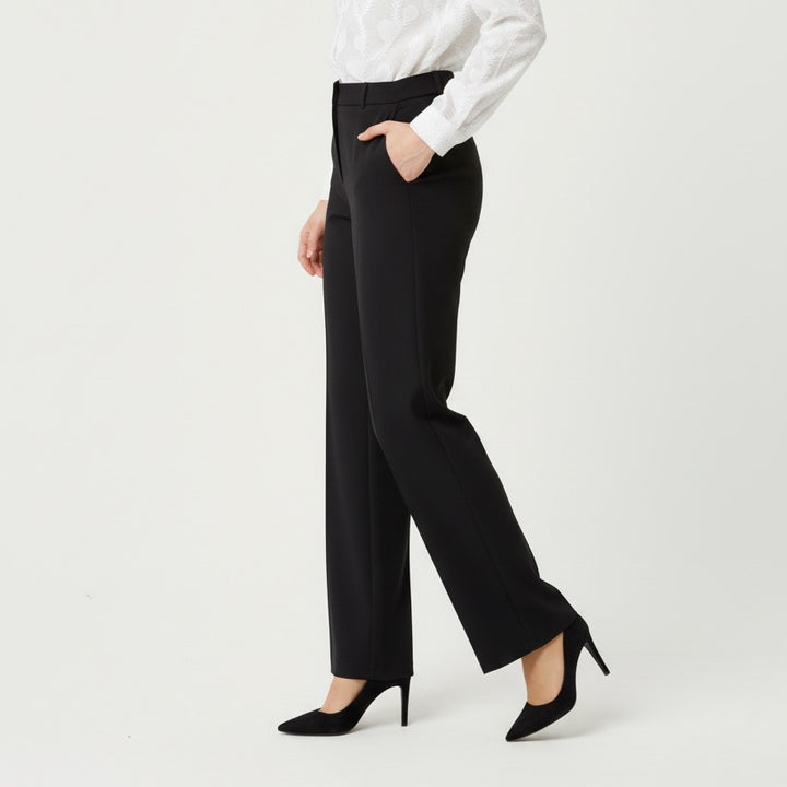 The Essential Work-to-Weekend Pant