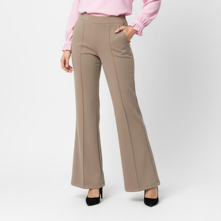 Elegant Wide-Leg Trousers with Front Seam