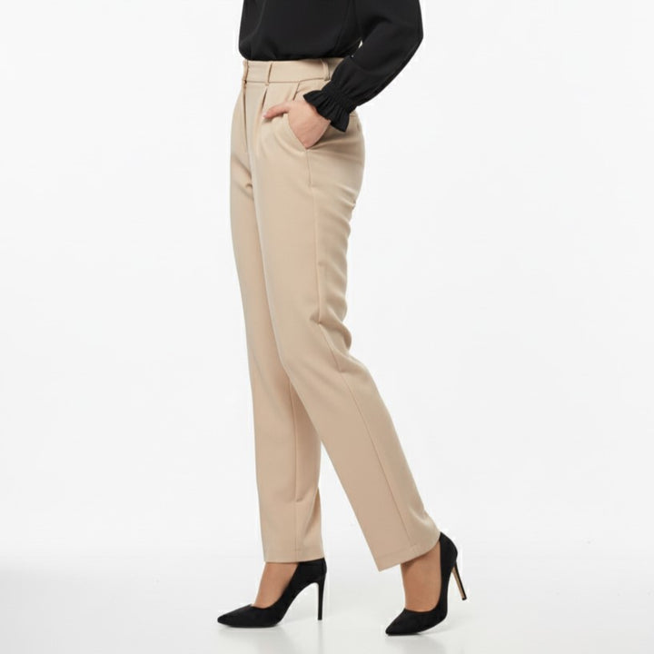 The Essential Work-to-Weekend Pant