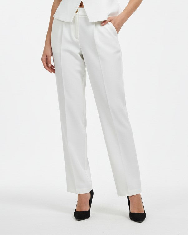The Essential Work-to-Weekend Pant