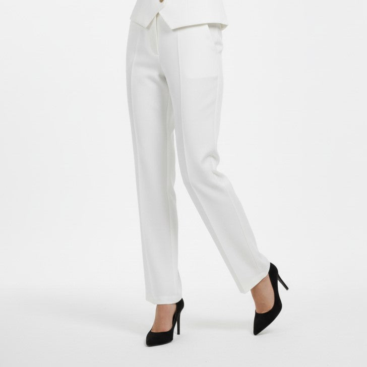 The Essential Work-to-Weekend Pant