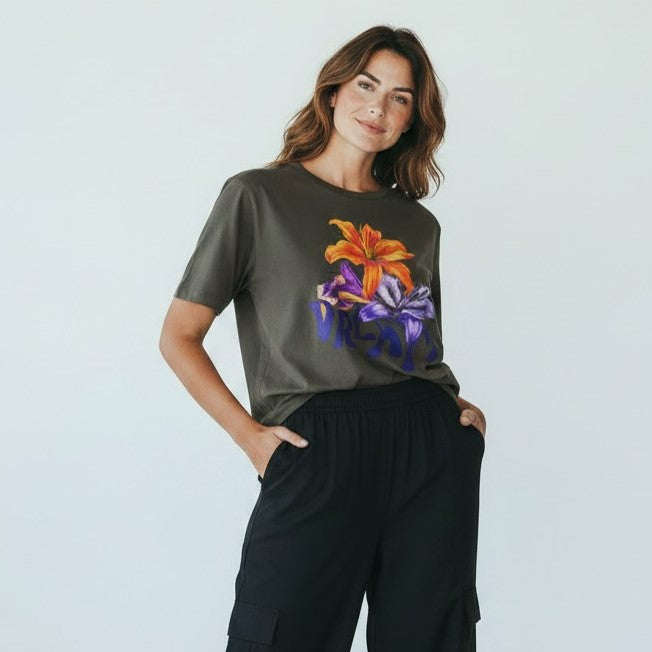 Dream Floral Graphic Crop Tee