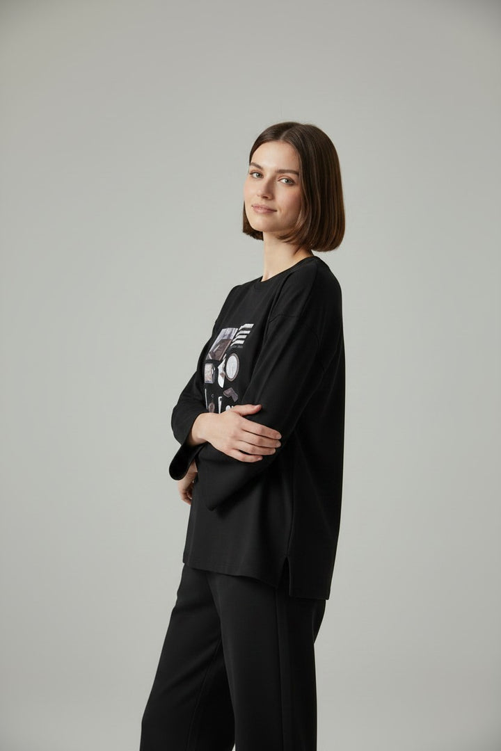 The 'Artsy Journal' Oversized Pullover