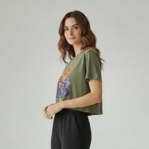 Dream Floral Graphic Crop Tee