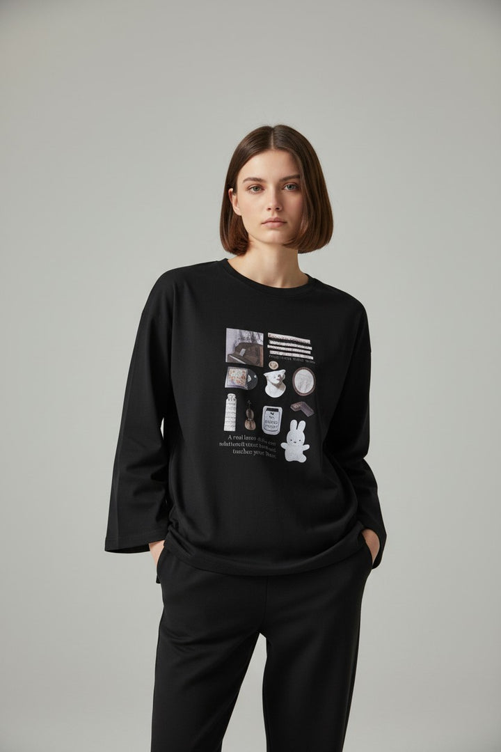 The 'Artsy Journal' Oversized Pullover