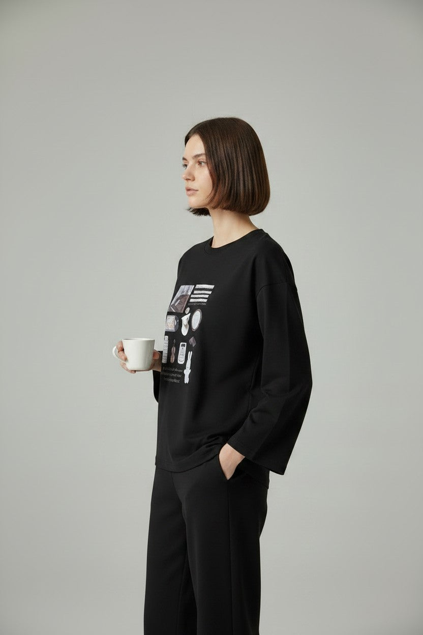 The 'Artsy Journal' Oversized Pullover
