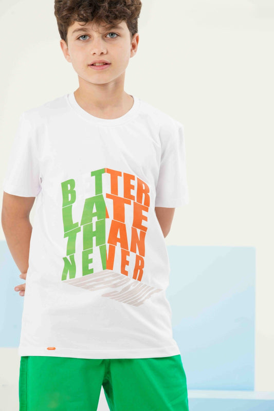 تيشيرت بطباعة "Better Late"